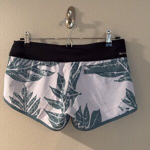 2 Hurley board short bundle, Size S, Sig Zane